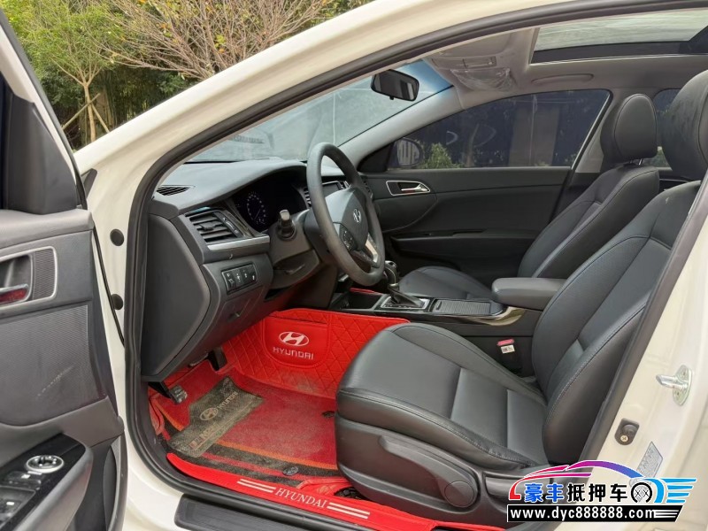 21年现代名图轿车抵押车出售