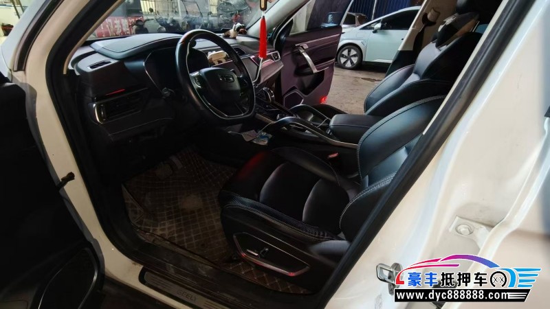 21年吉利博越轿车抵押车出售