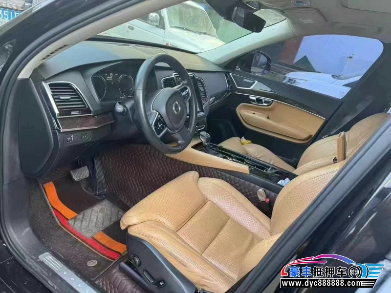 17年沃尔沃XC90轿车抵押车出售