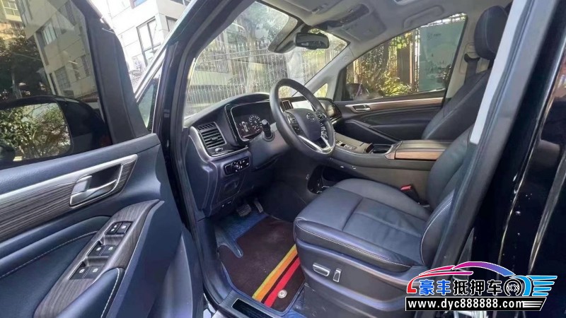 22年传祺M8轿车抵押车出售