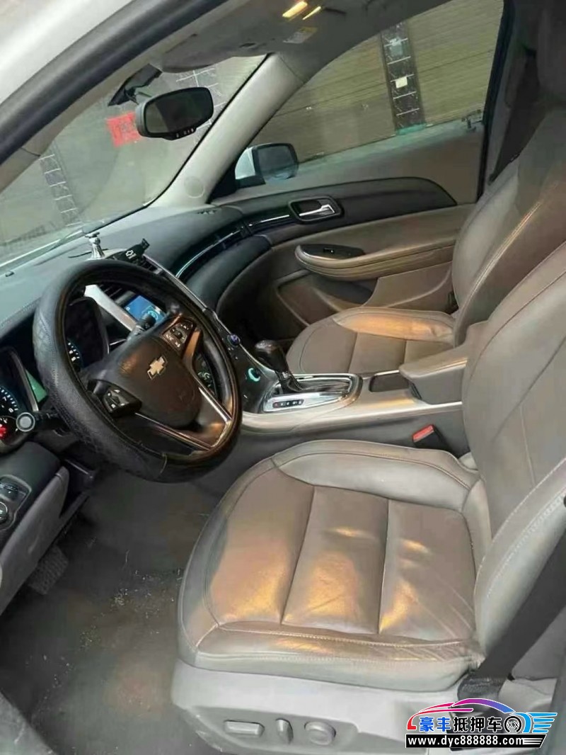 15年雪佛兰迈锐宝轿车抵押车出售