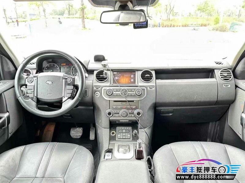 16年路虎发现4轿车抵押车出售