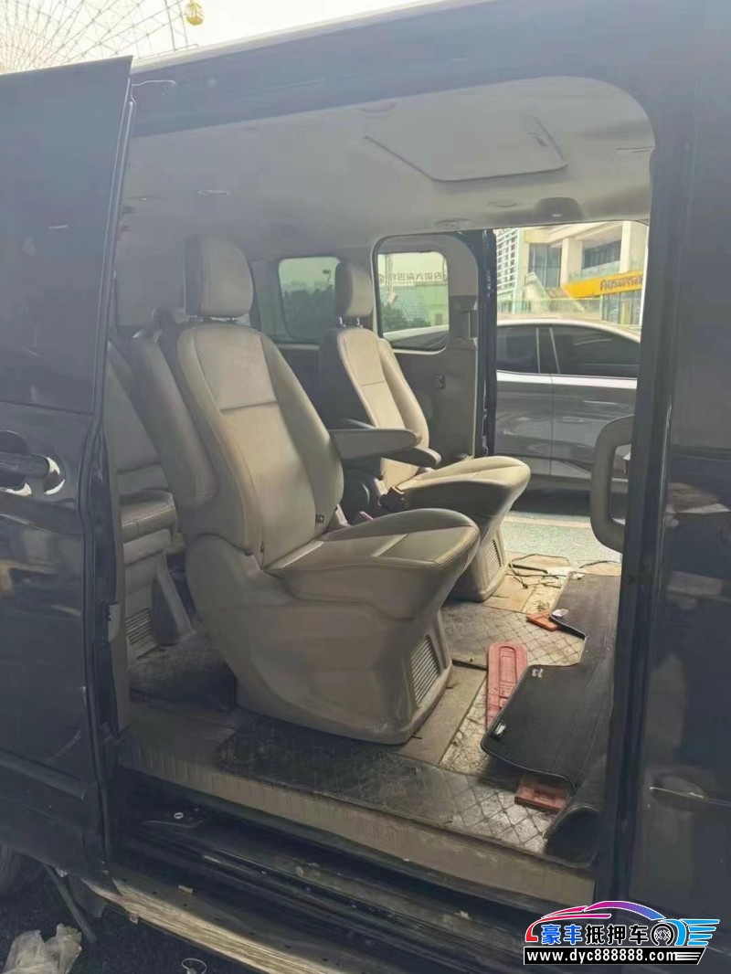 16年福特途睿欧轿车抵押车出售