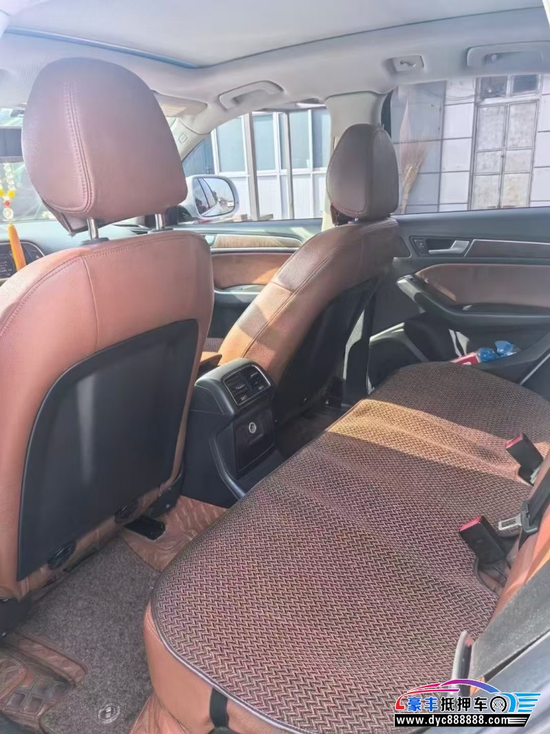 16年奥迪Q5轿车抵押车出售