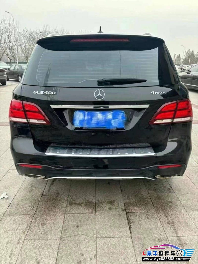 18年奔驰GLE轿车抵押车出售