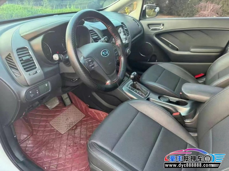 14年起亚K3轿车抵押车出售