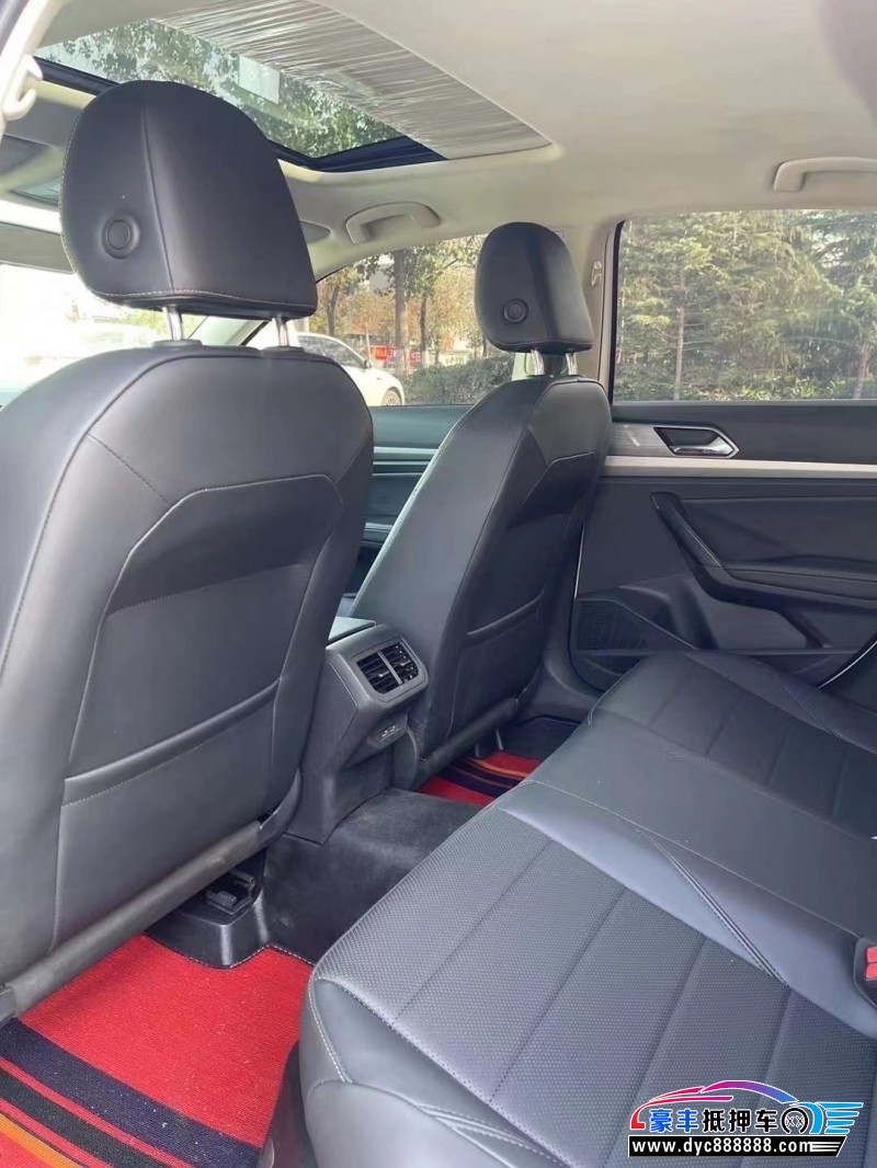 19年大众朗逸轿车抵押车出售