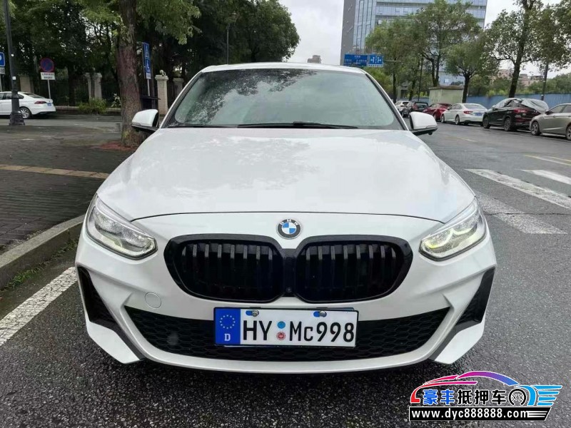 19年宝马1系轿车抵押车出售