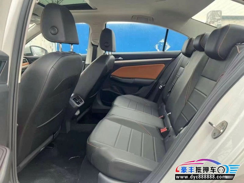 24年大众宝来轿车抵押车出售