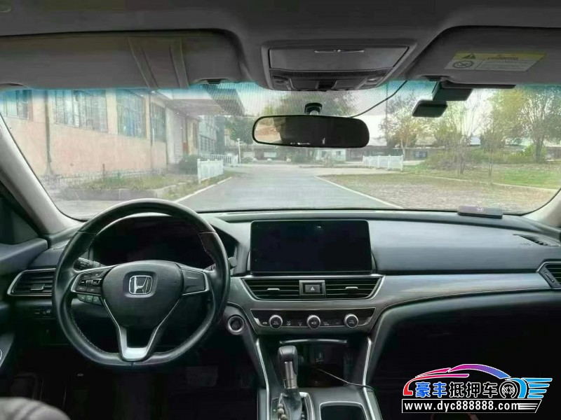 21年本田雅阁轿车抵押车出售