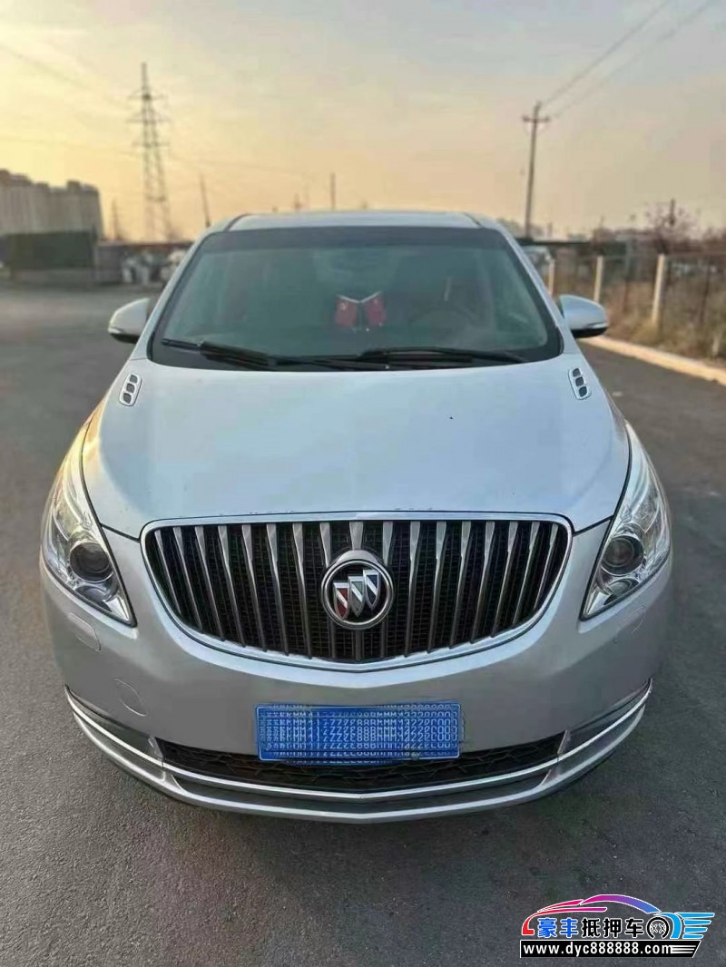 15年别克GL8轿车抵押车出售