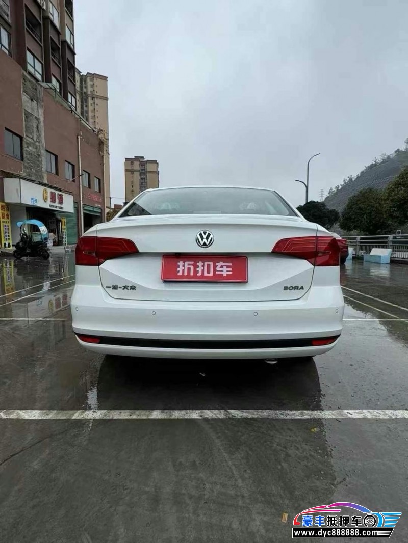 23年大众宝来轿车抵押车出售