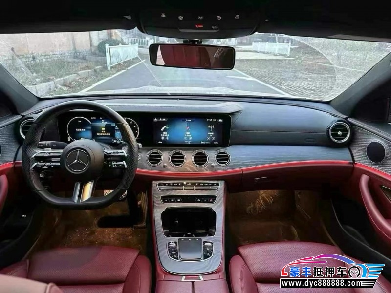 22年奔驰E轿车抵押车出售