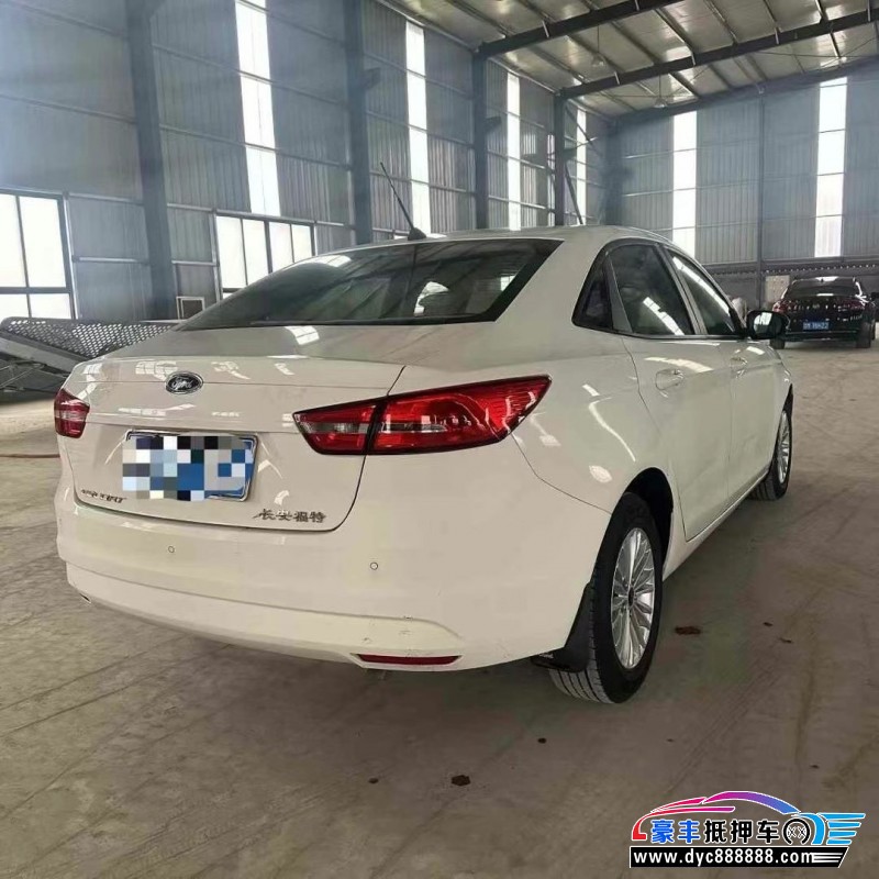 18年福特福睿斯轿车抵押车出售