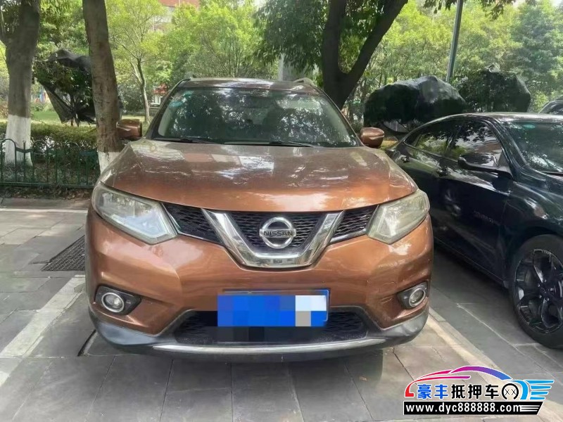 16年日产奇骏轿车抵押车出售