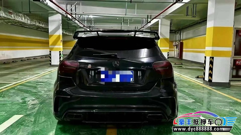 16年奔驰A级AMG轿车抵押车出售