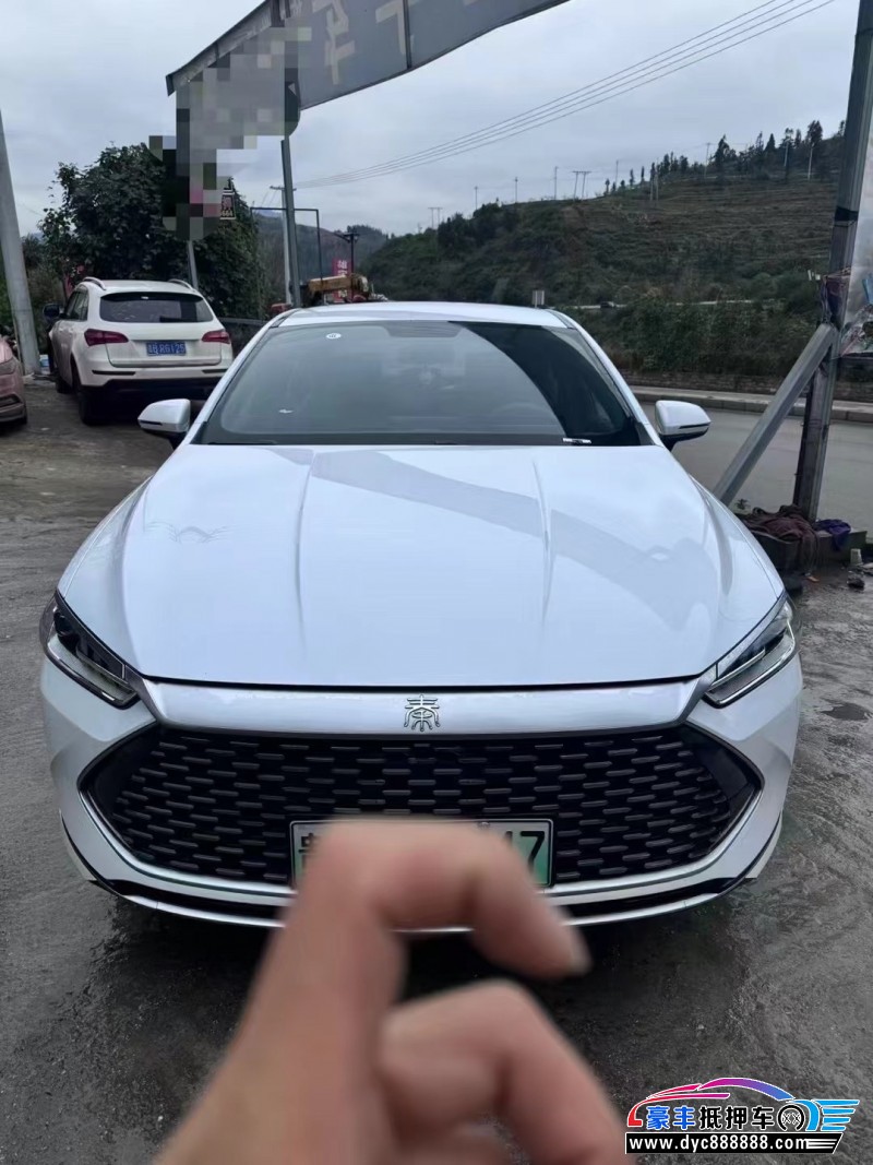 24年比亚迪秦轿车抵押车出售