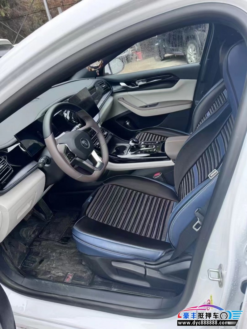 24年比亚迪秦轿车抵押车出售