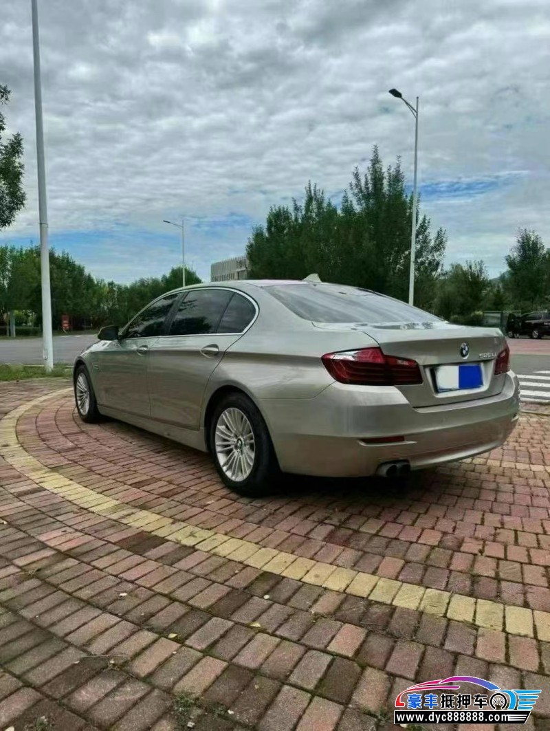 15年宝马5系轿车抵押车出售