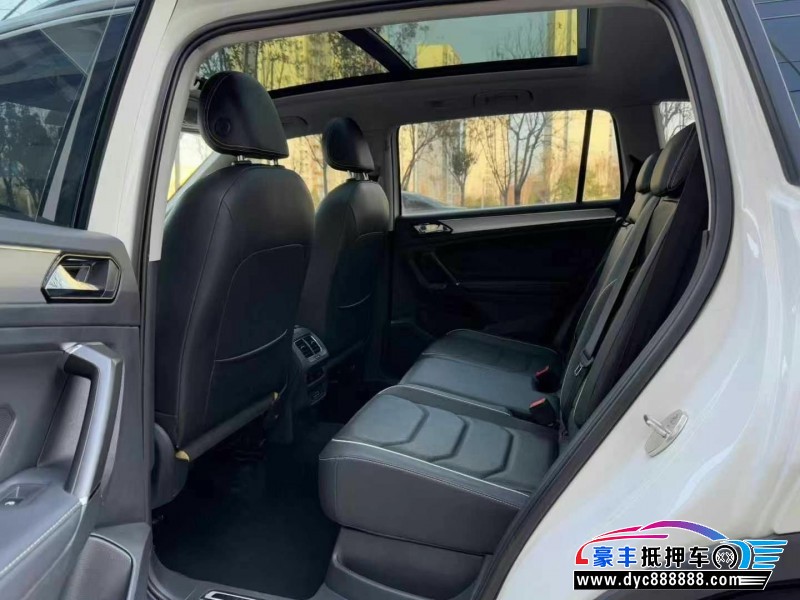 18年大众途观轿车抵押车出售