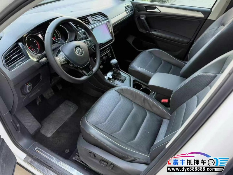 18年大众途观轿车抵押车出售