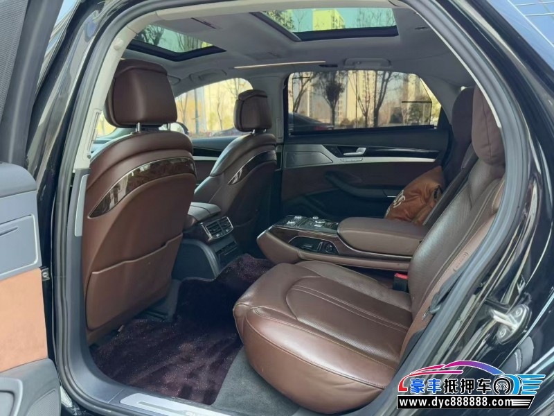 18年奥迪A8L轿车抵押车出售