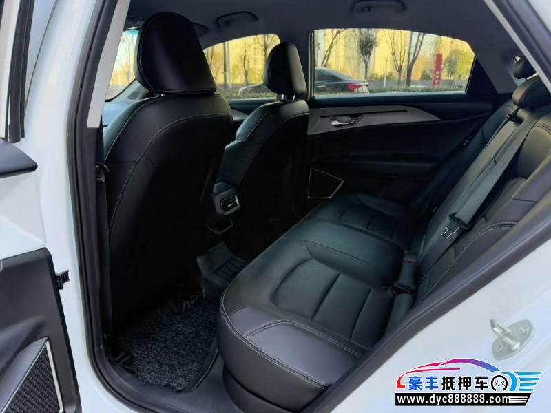 23年吉利几何轿车抵押车出售