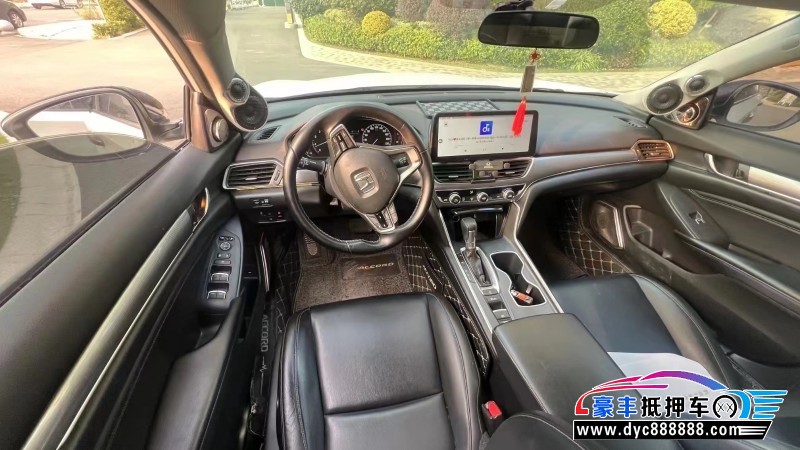 19年本田雅阁轿车抵押车出售