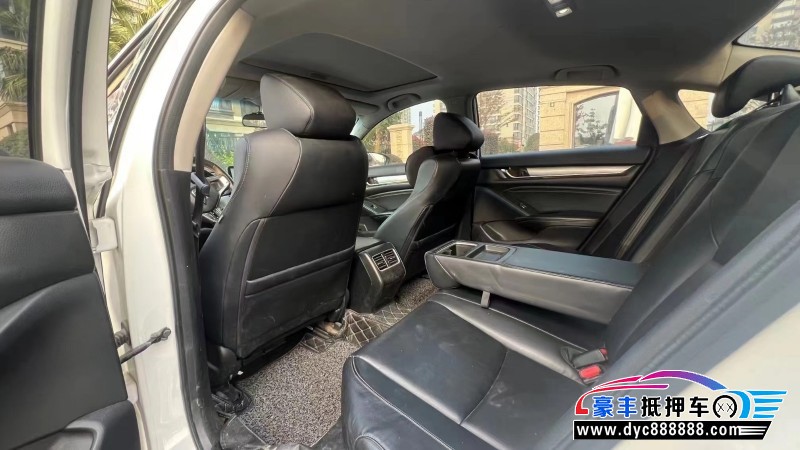 19年本田雅阁轿车抵押车出售