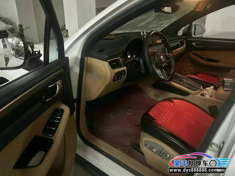 18年保时捷Macan迈凯轿车抵押车出售