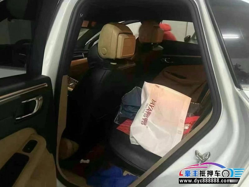 18年保时捷Macan迈凯轿车抵押车出售