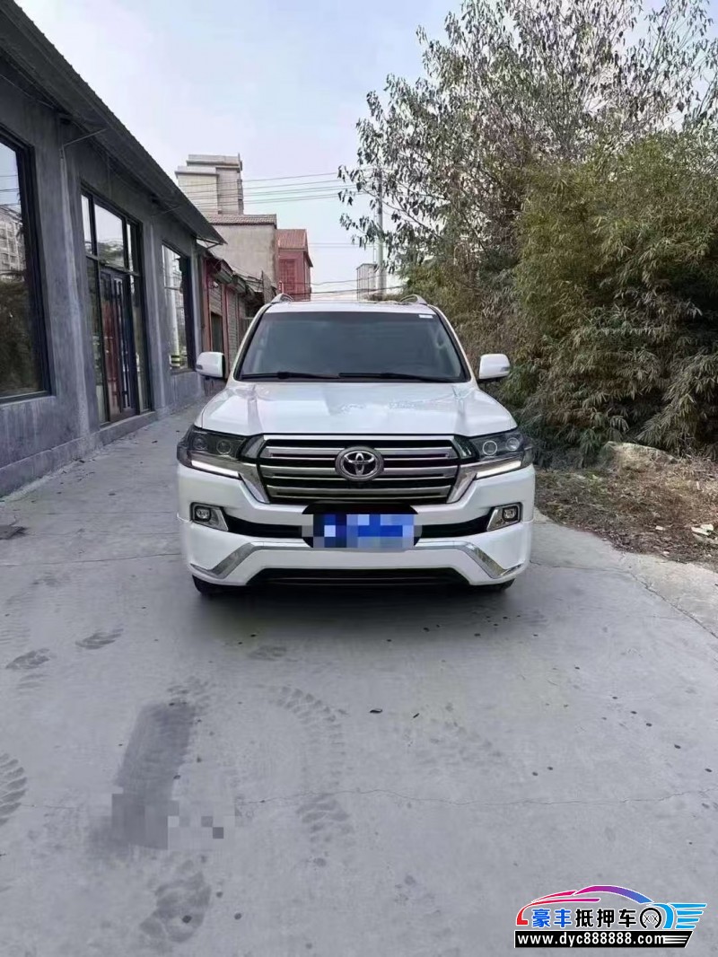 19年丰田兰德酷路泽（陆巡）轿车抵押车出售