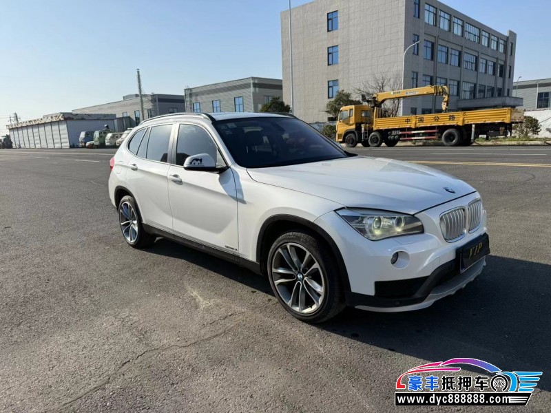 15年宝马X1轿车抵押车出售