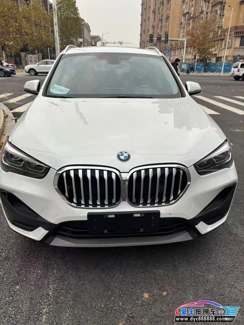 21年宝马X1轿车抵押车出售