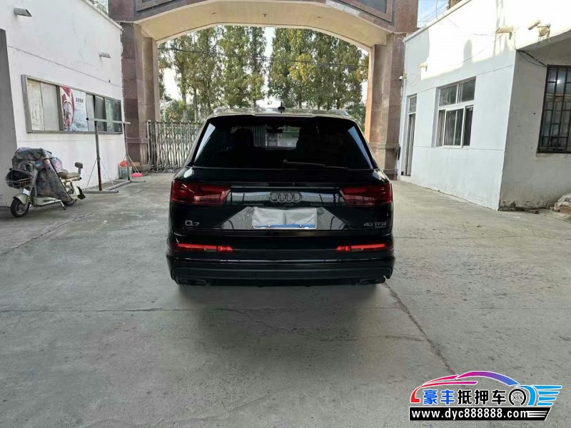 18年奥迪Q7SUV抵押车出售