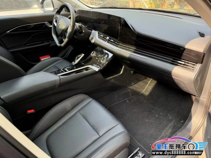 22年奔腾B70轿车抵押车出售