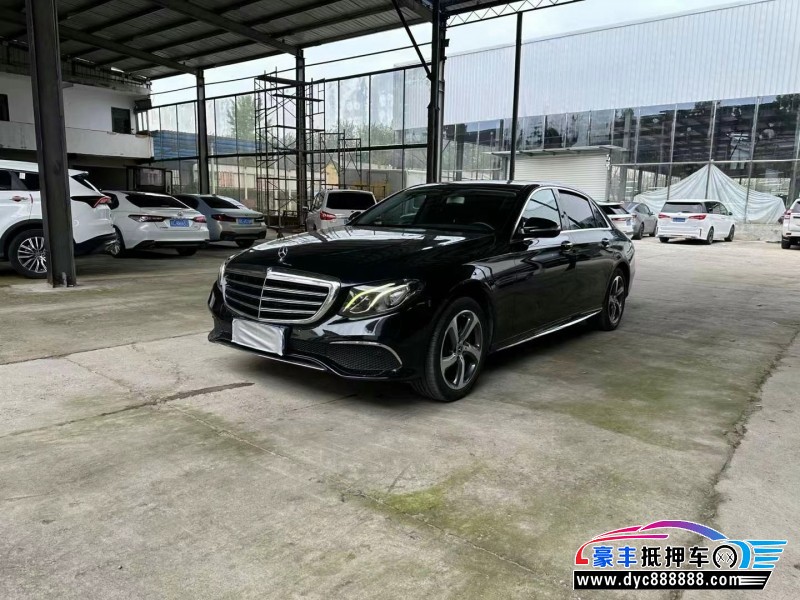 19年奔驰E轿车抵押车出售