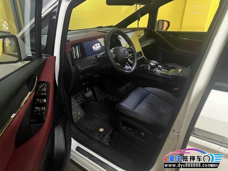 24年传祺M8轿车抵押车出售