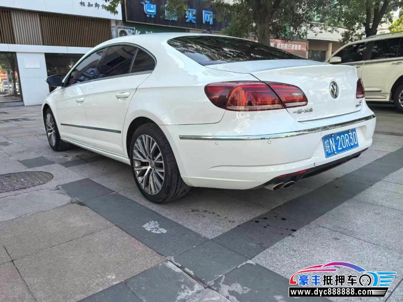 17年大众CC轿车抵押车出售