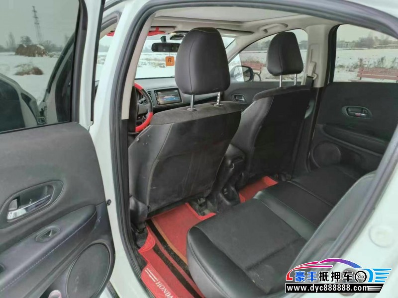 22年本田缤智轿车抵押车出售