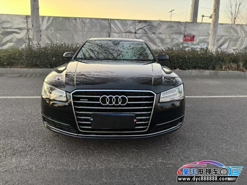 17年奥迪A8L轿车抵押车出售
