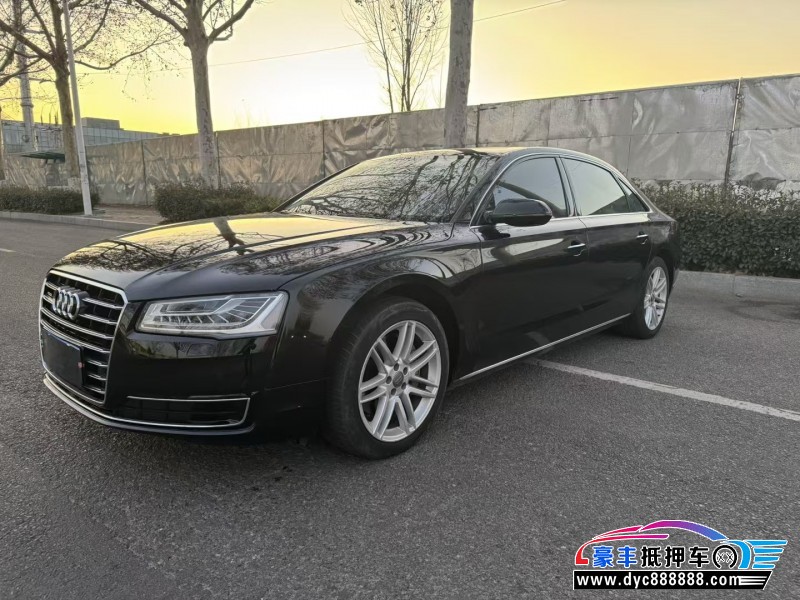 17年奥迪A8L轿车抵押车出售