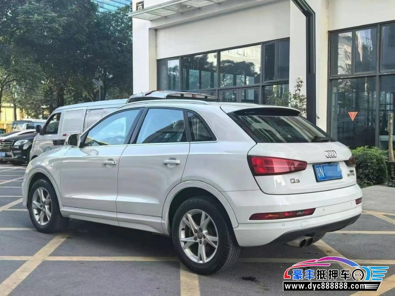 18年奥迪Q3轿车抵押车出售