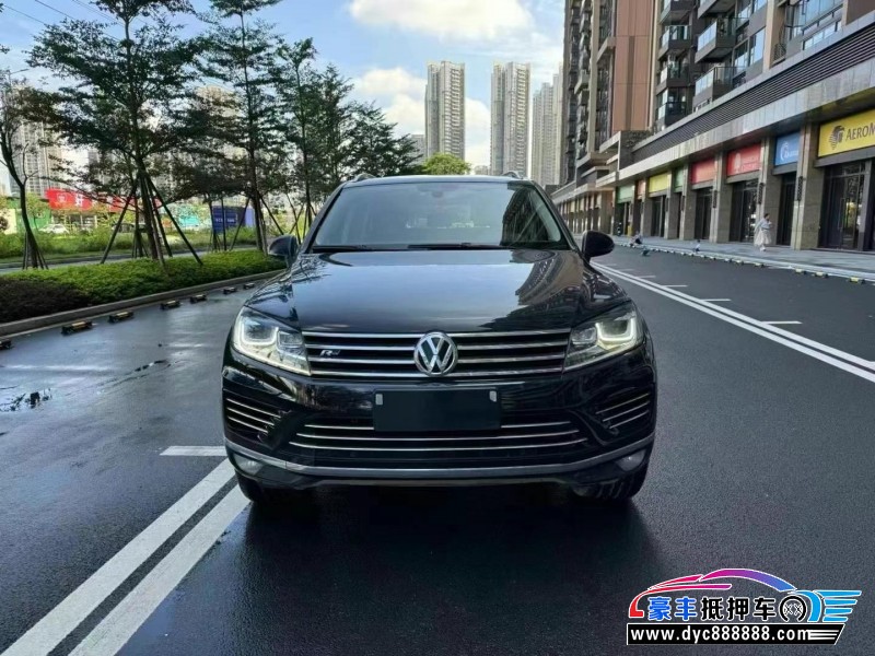 19年大众途锐轿车抵押车出售