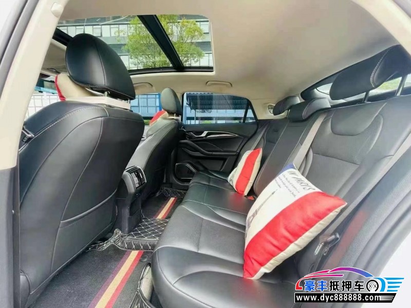 23年奔腾B70轿车抵押车出售