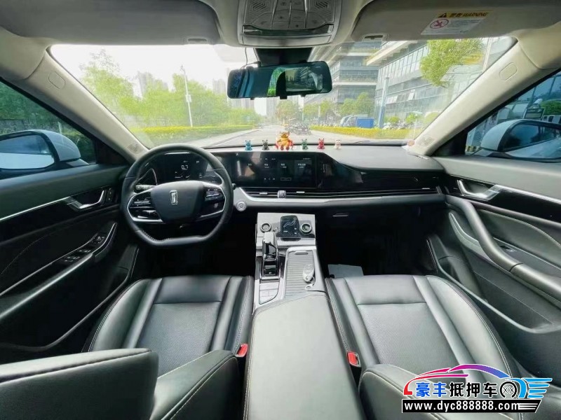 23年奔腾B70轿车抵押车出售