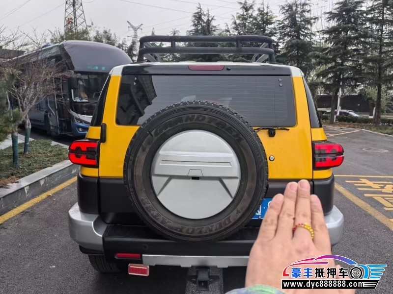 18年丰田FJ 酷路泽轿车抵押车出售