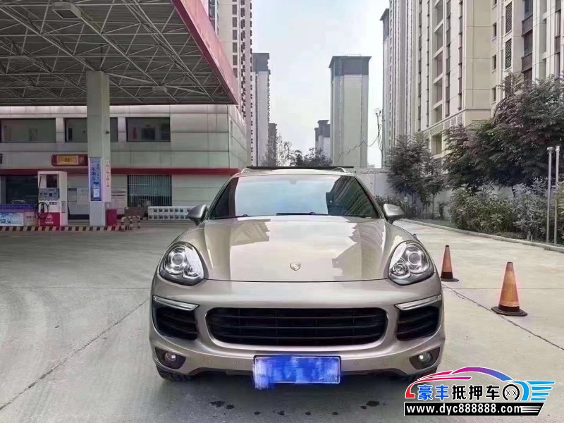 15年保时捷卡宴轿车抵押车出售