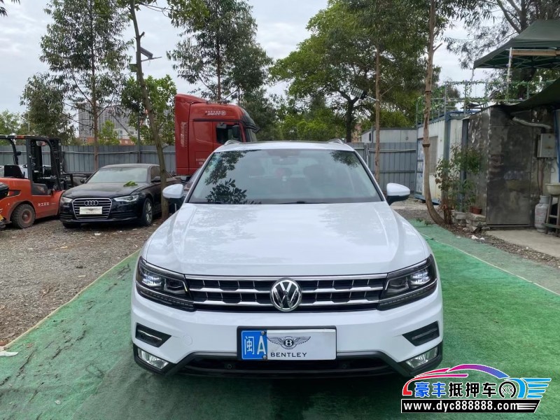 17年大众途观L轿车抵押车出售