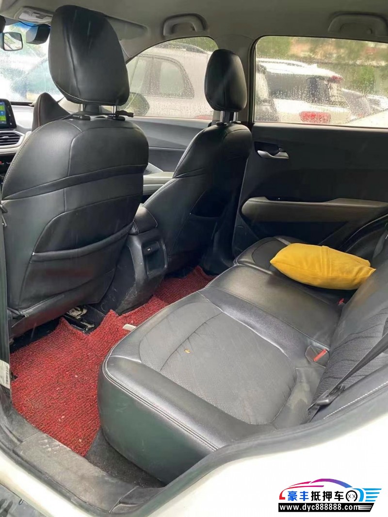 18年宝骏510轿车抵押车出售